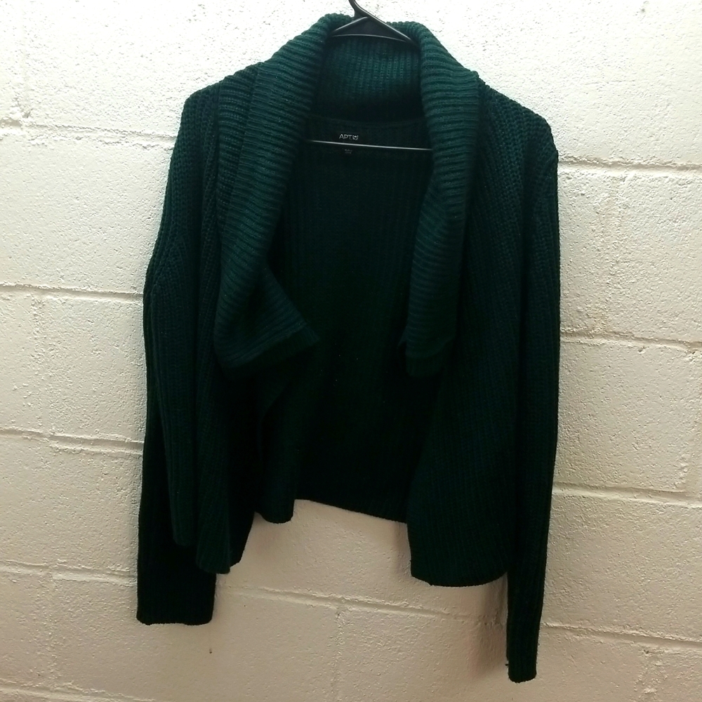 Women cardigan